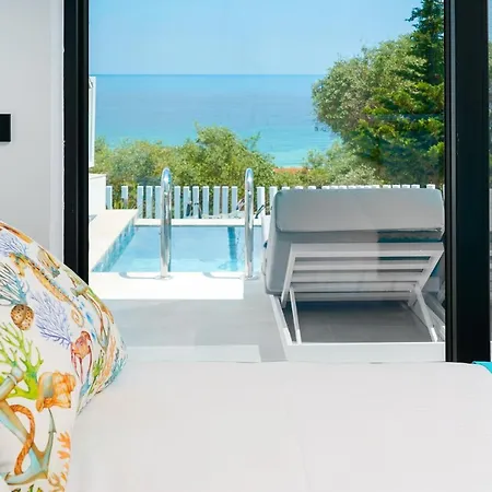 Mythodea Prive Luxury Suites Chrysi Ammoudia Exterior photo