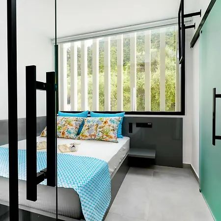 Mythodea Prive Luxury Suites Chrysi Ammoudia Exterior photo