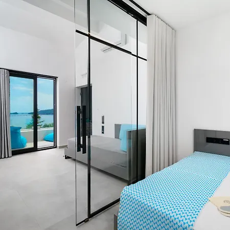 Mythodea Prive Luxury Suites Chrysi Ammoudia Exterior photo
