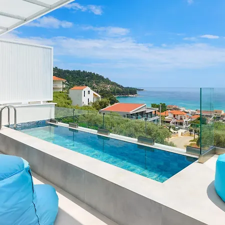 Mythodea Prive Luxury Suites Chrysi Ammoudia Exterior photo