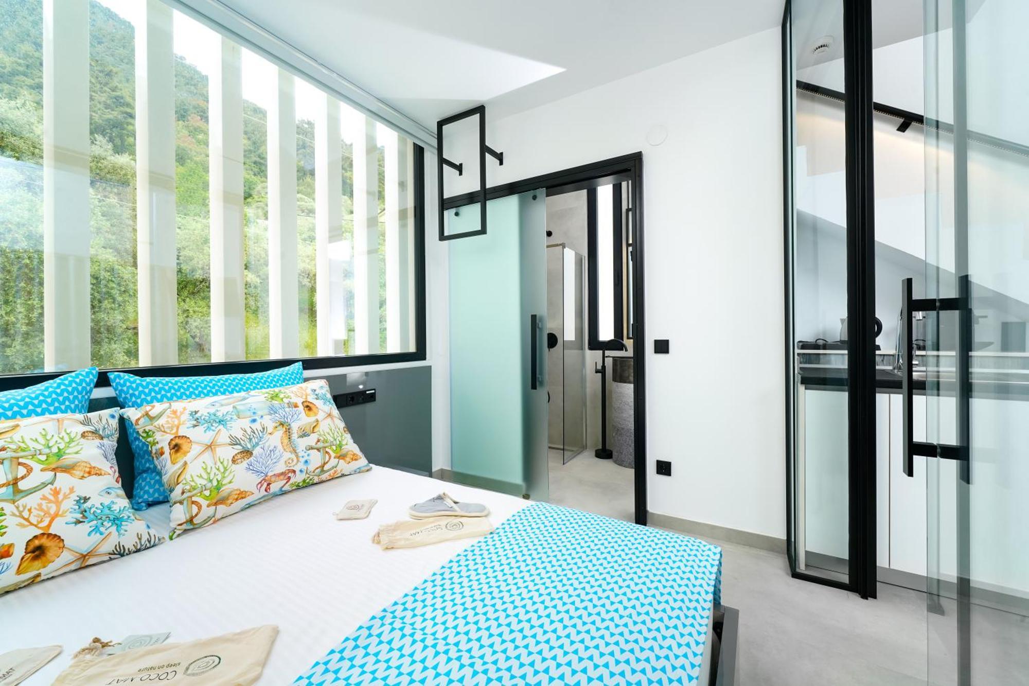 Mythodea Prive Luxury Apartment
