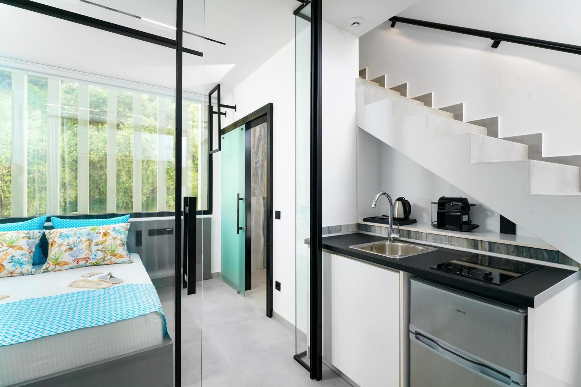 Mythodea Prive Luxury Apartment